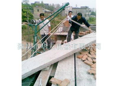 點(diǎn)擊查看詳細(xì)信息<br>標(biāo)題：濰坊華友機(jī)械建筑小吊機(jī) 閱讀次數(shù)：5338