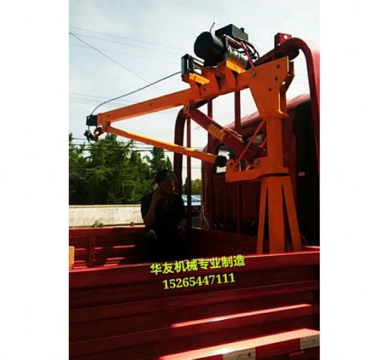 點(diǎn)擊查看詳細(xì)信息<br>標(biāo)題：車(chē)載小吊機(jī)  液壓小吊機(jī) 閱讀次數(shù)：3210
